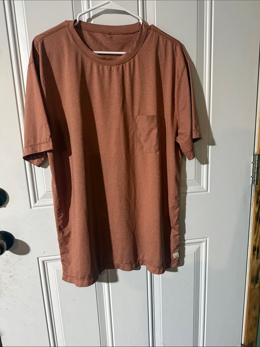 Vuori Men's Short Sleeve Pocket Tee in Rust Brown